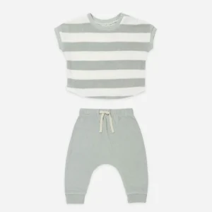 Conjunto de camiseta manga caída y pantalón rizo de rayas - Quincy Mae