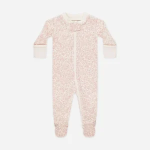 Pijama con pies estampado flores malva- QUINCY MAE