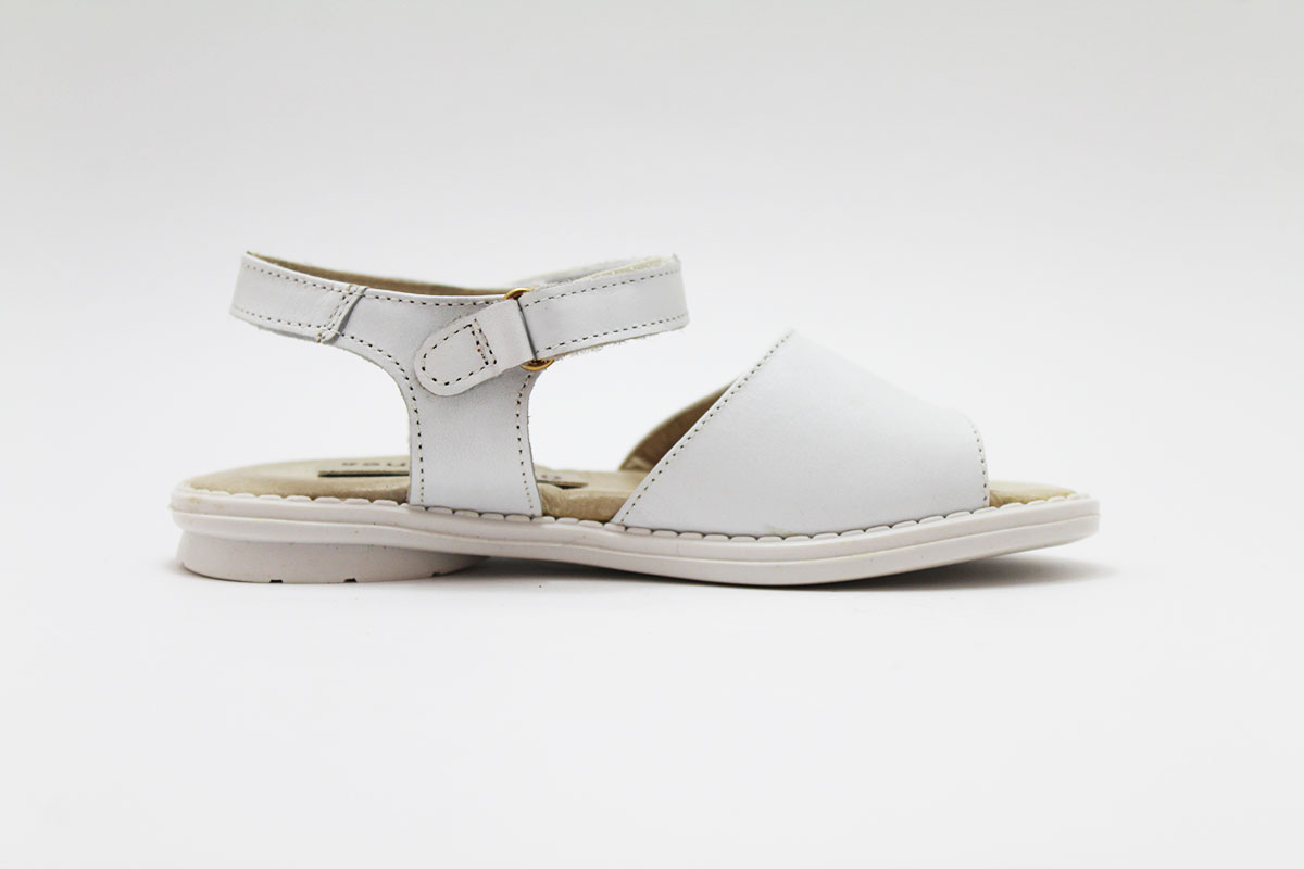 Sandalia niña en piel blanco - Imagen 4