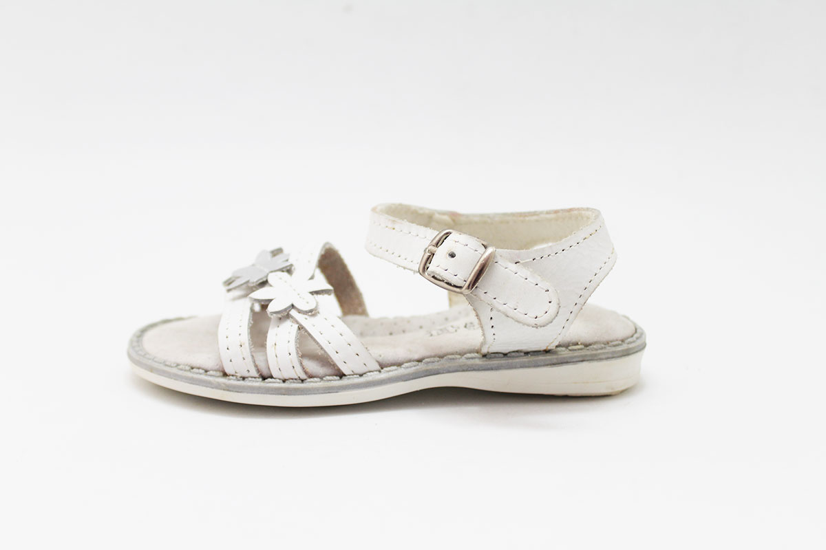 Sandalia blanca niña tiras diseño flores - Imagen 3