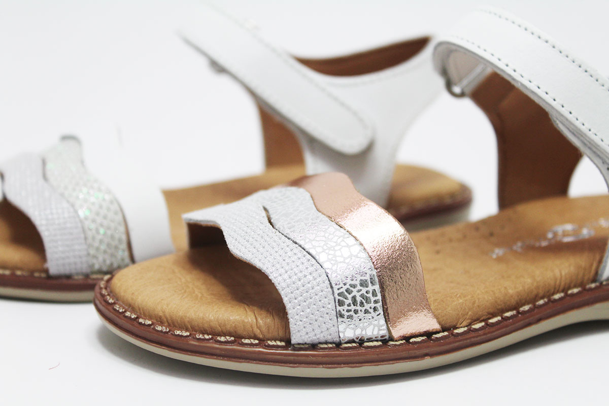 Sandalias tiras onduladas niña - Imagen 4