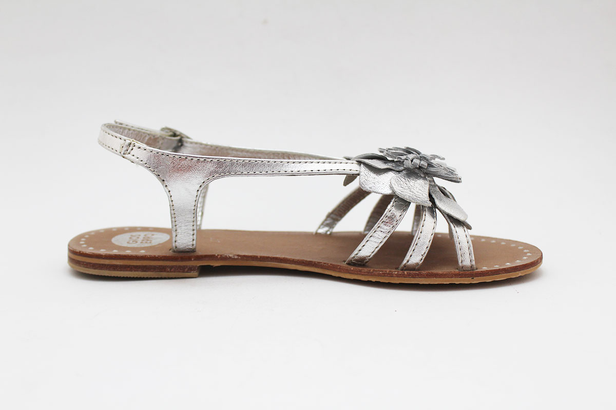 Sandalia flor grande plata Gioseppo - Imagen 6