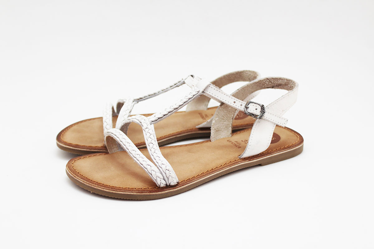 Sandalia niña Gioseppo tiras blanco modelo BOATARDE