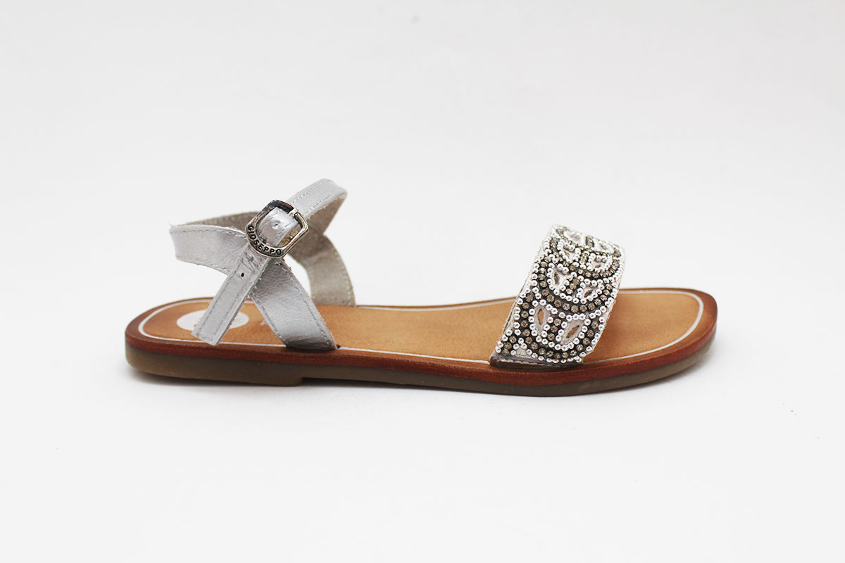 Sandalia plata perlas hebilla niña Gioseppo - Imagen 6