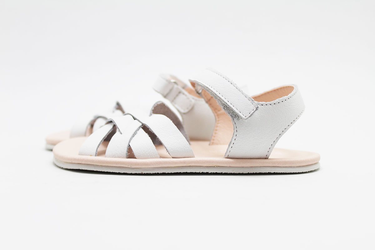 Sandalias Blanditos blanco tiras niña ITACA - Imagen 5
