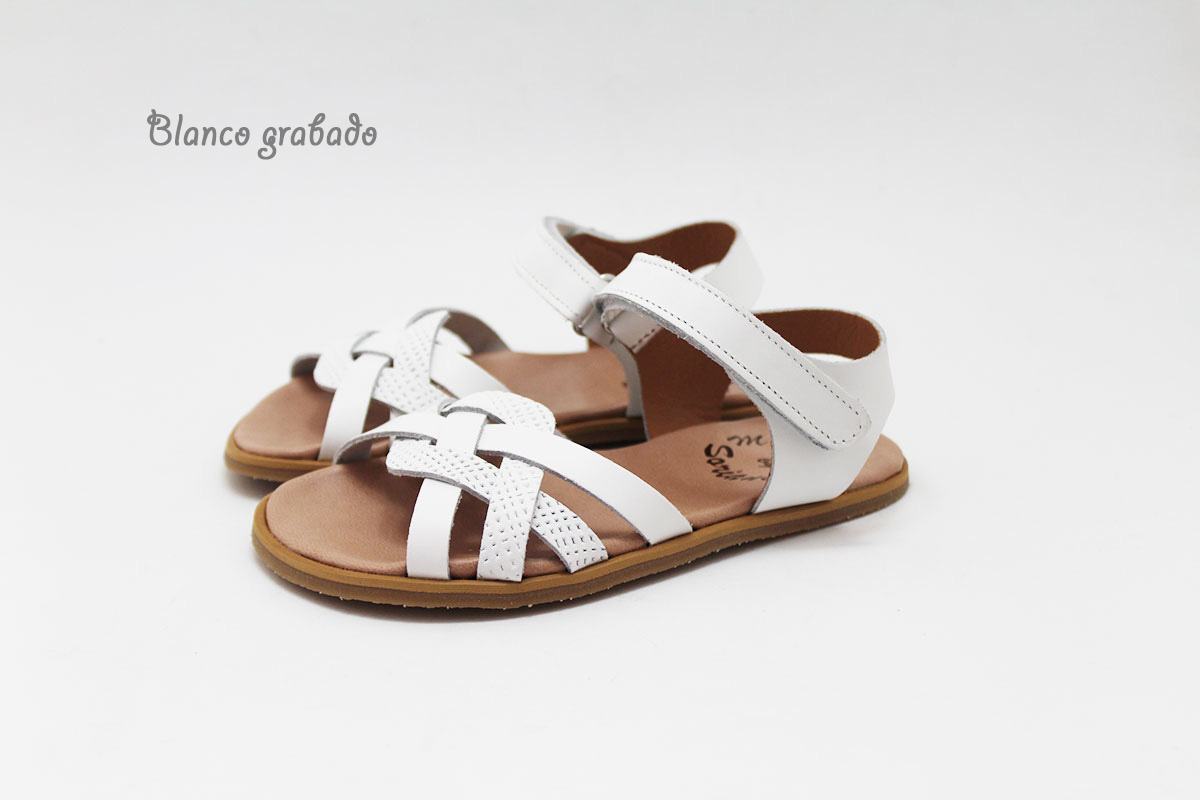 Sandalias barefoot niña tiras entrelazadas - Imagen 7