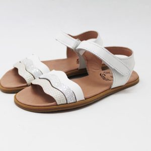 Sandalias barefoot niña tiras onduladas