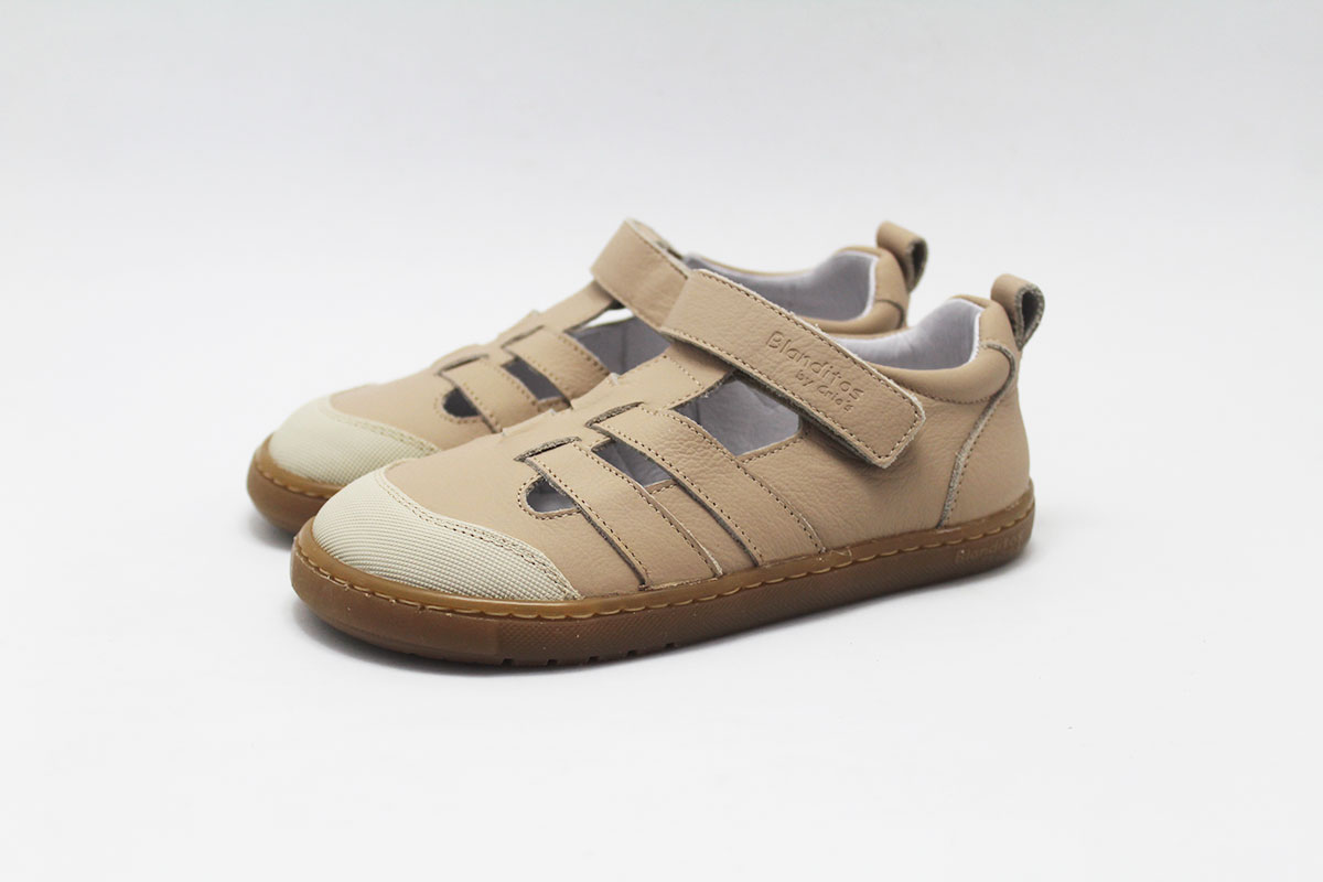 Sandalias beige Blanditos by Crios Milos