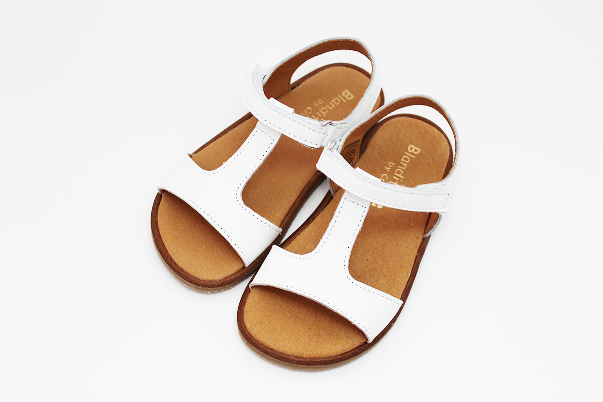 Sandalias Blanditos by Crios blanco niña modelo BARI - Imagen 9