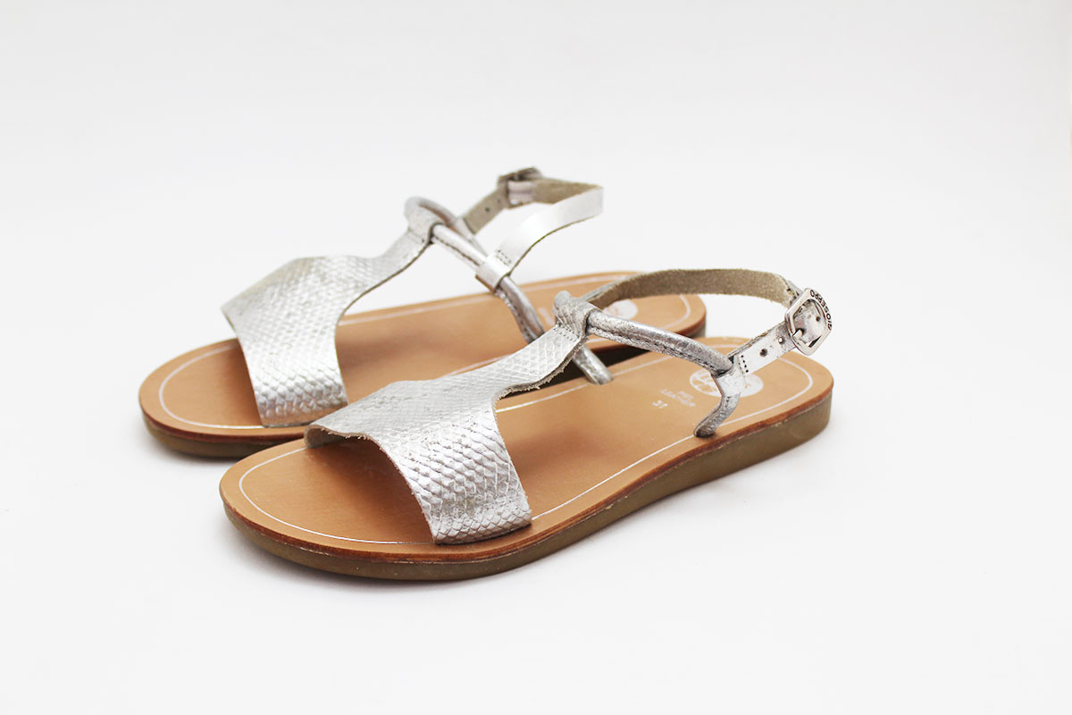 Sandalias étnico metalizadas niña Gioseppo - Imagen 8