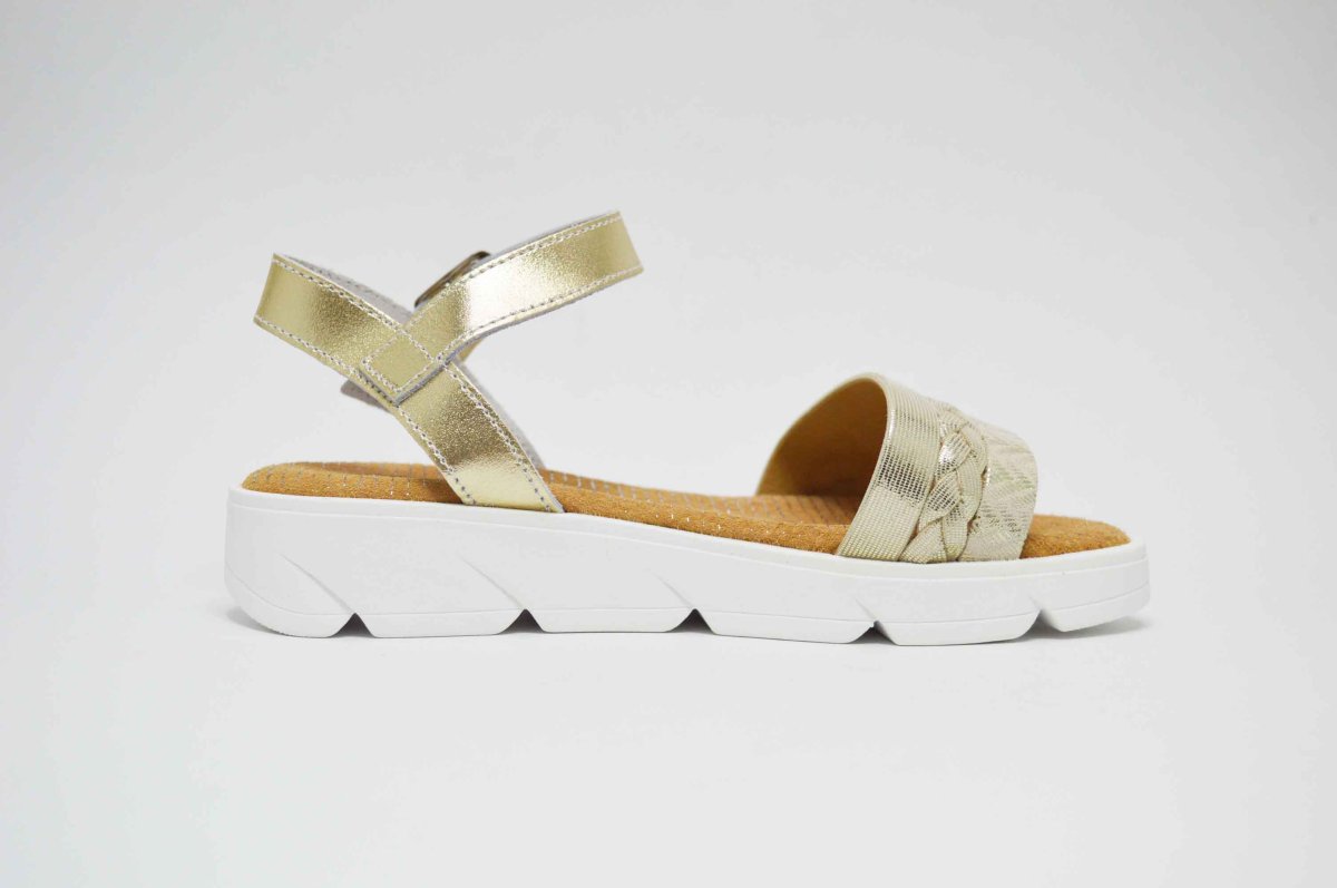 Sandalias metalizada suela blanca niña - Imagen 7