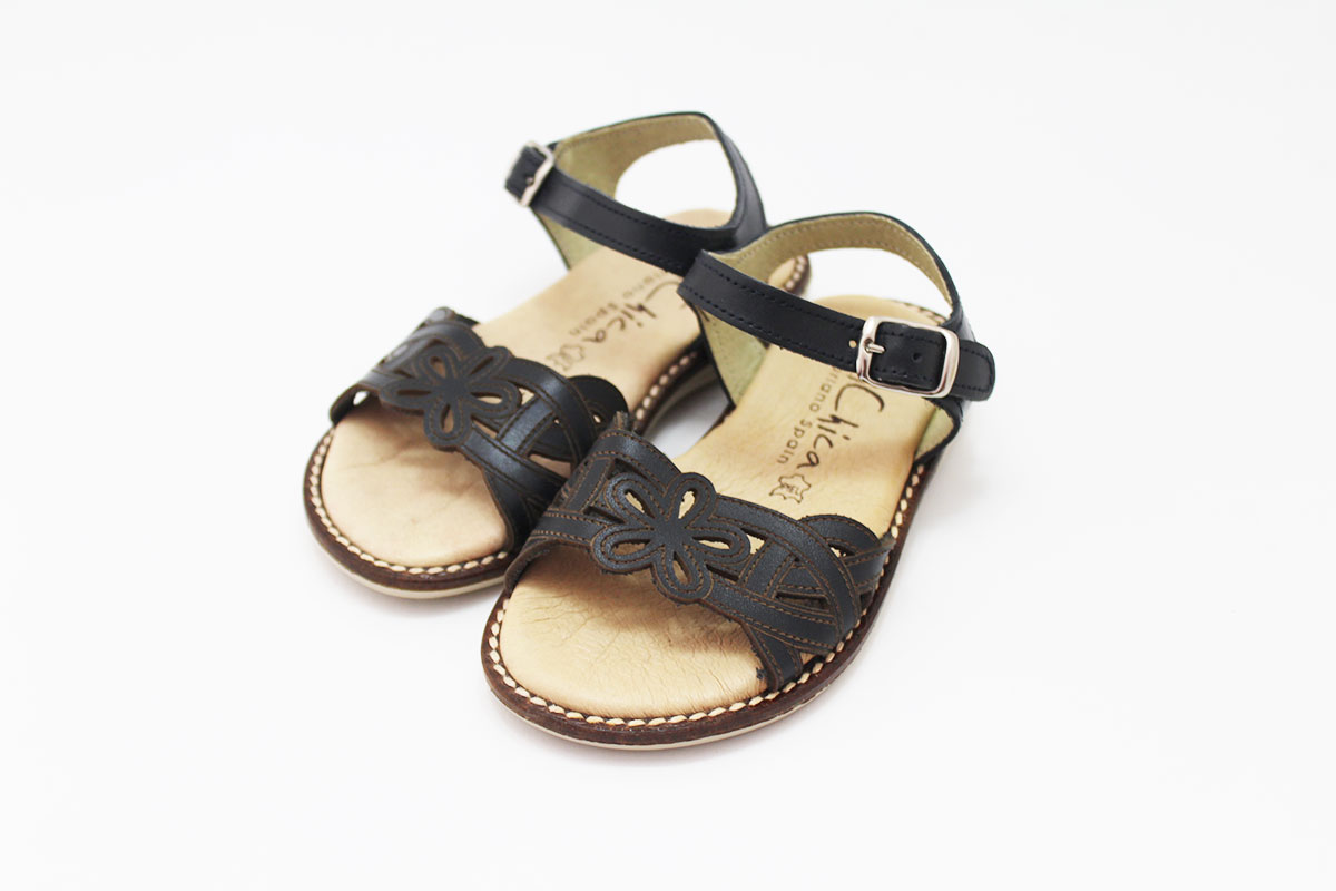 Sandalias niña grabadas hebilla - Imagen 3