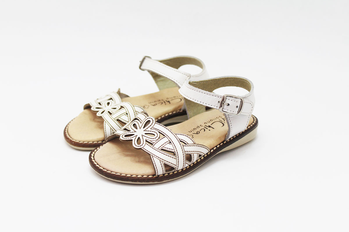 Sandalias niña grabadas hebilla - Imagen 7