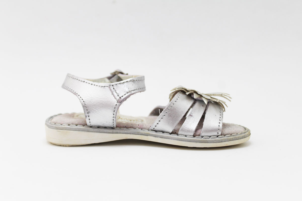 Sandalias niña hebilla flor grande - Imagen 5