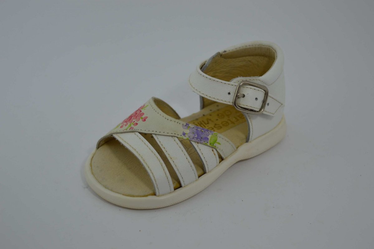 ¡Sandalias rebajadas! TALLAS 18 – 26