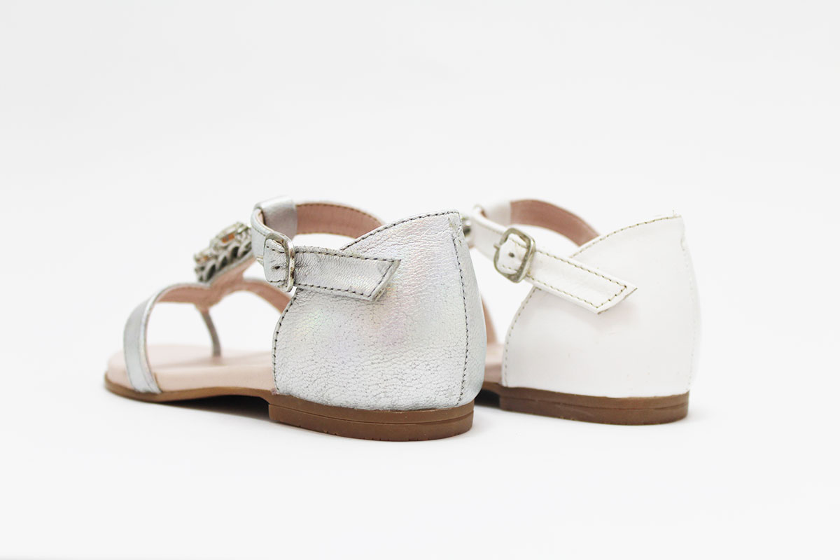 Sandalias talón cerrado pedrería niña - Imagen 9