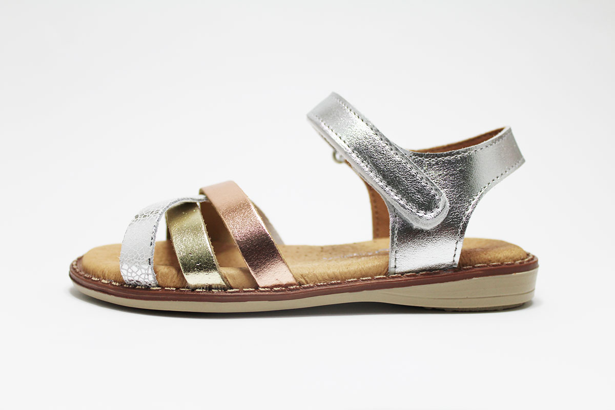 Sandalias tiras cruzadas niña - Imagen 8