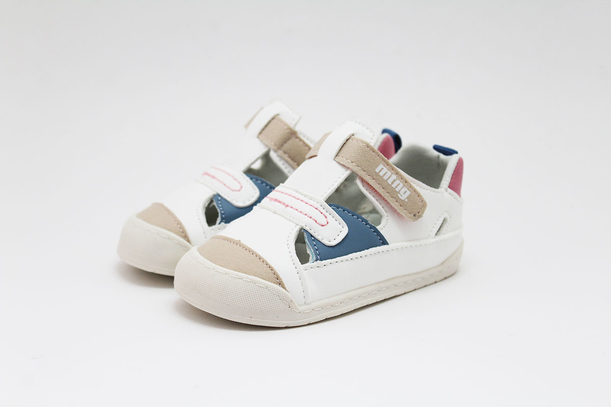 Sandalias respetuosas colores Mustang - Imagen 7