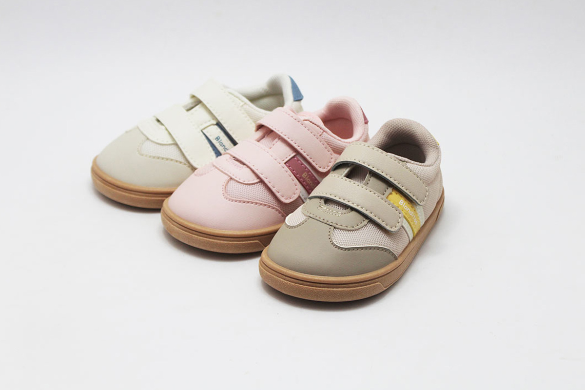 Zapatilla lona rayas Blanditos niño GUPPY - Imagen 2