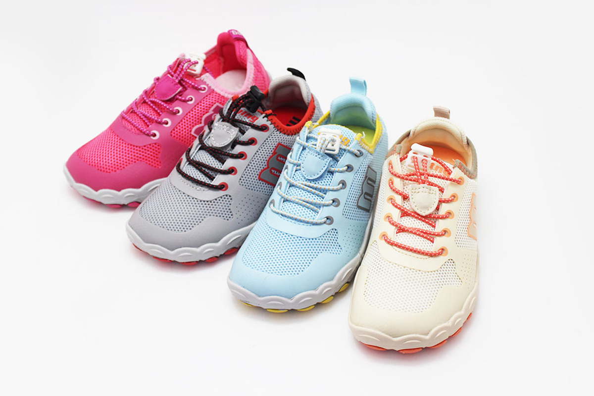 Zapatillas barefoot cangrejera niño Mustang free