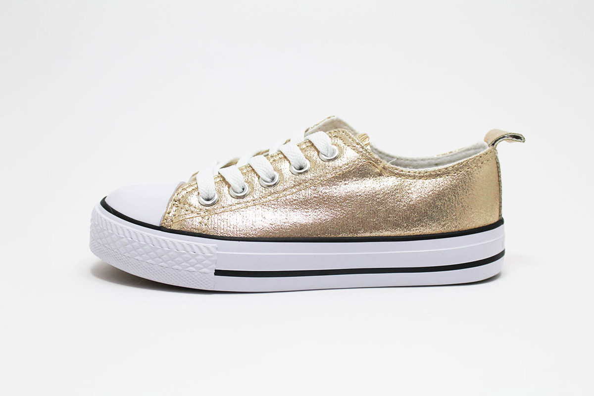 Zapatillas metalizadas con cordones y puntera niña - Imagen 5