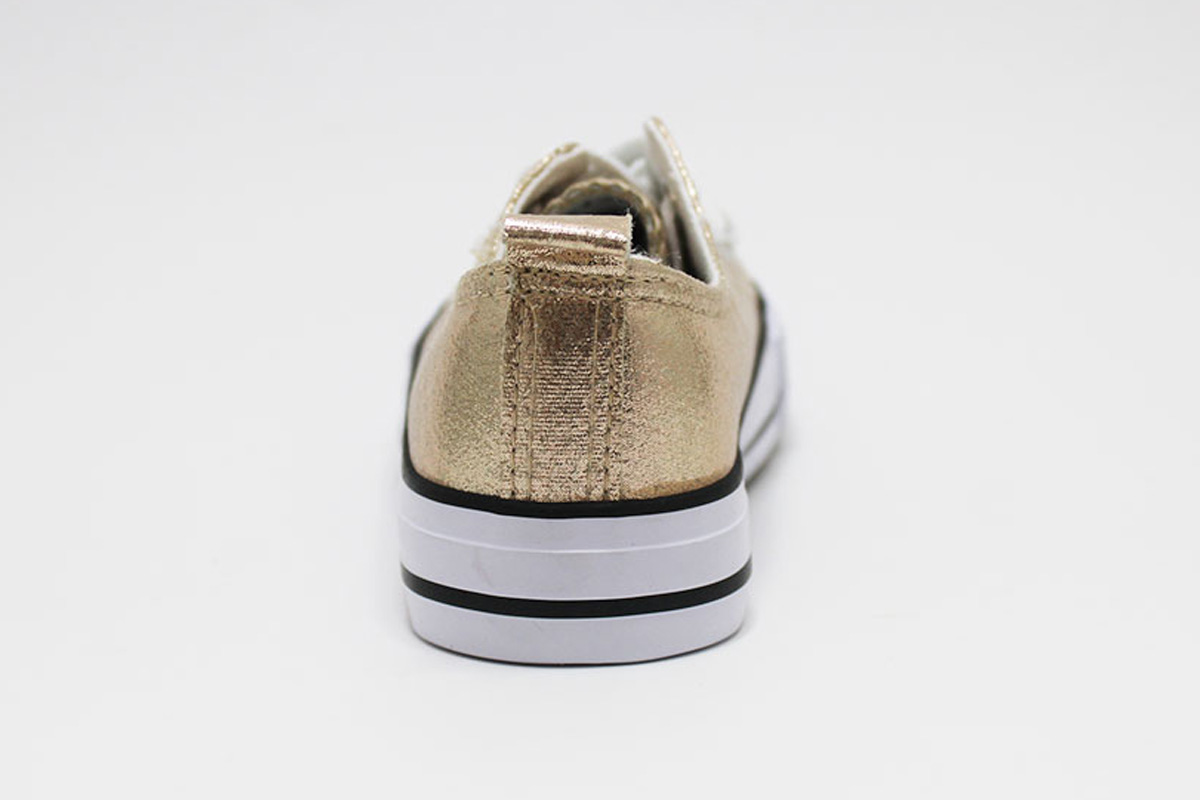 Zapatillas metalizadas con cordones y puntera niña - Imagen 7