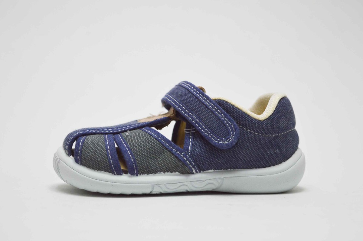 Zapatillas o lonas tipo sandalias niño niña - Imagen 7