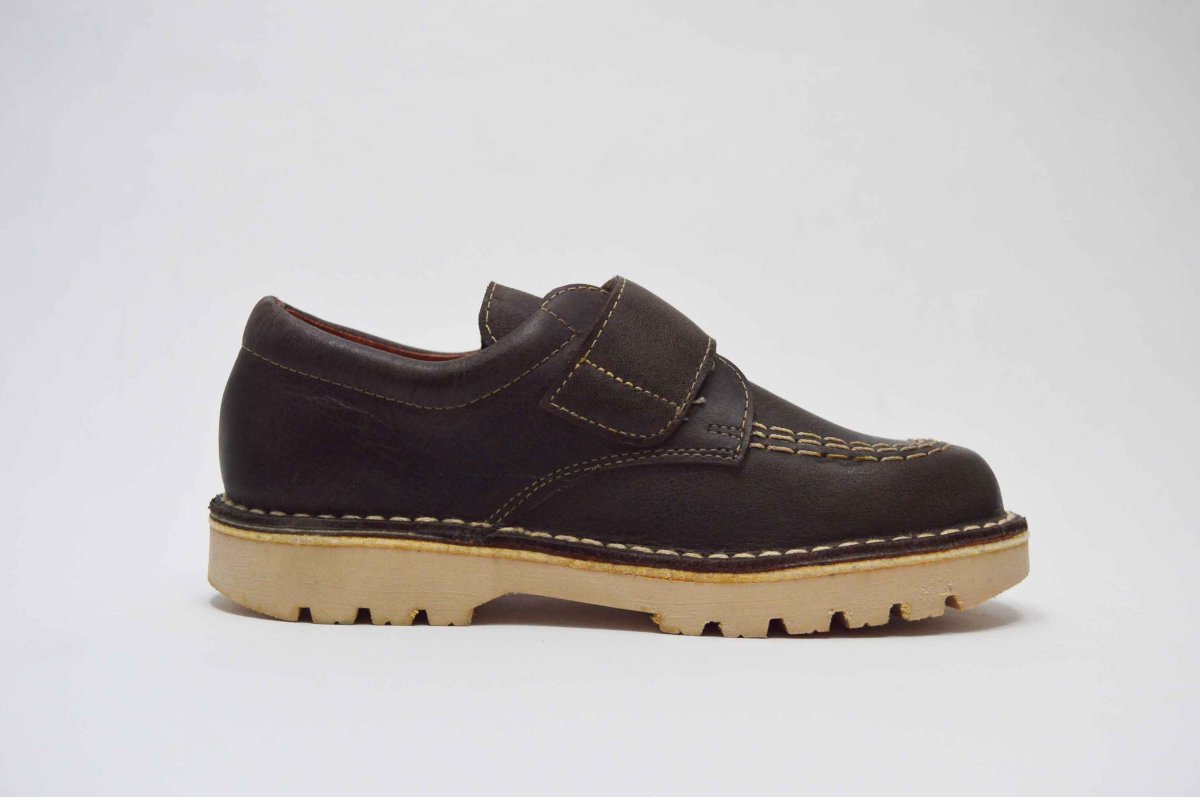 Zapato tipo náutico costuras - Imagen 9