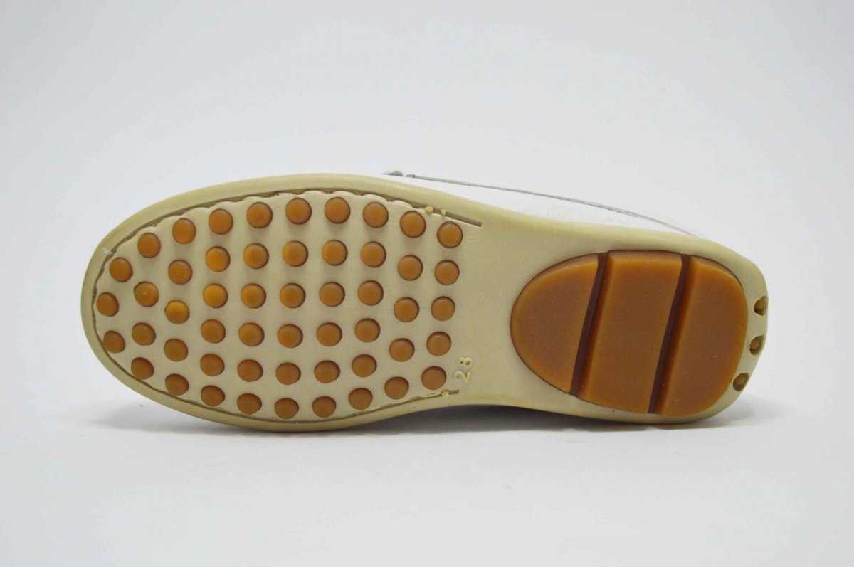 Zueco plano tipo mocasín niña - Imagen 7