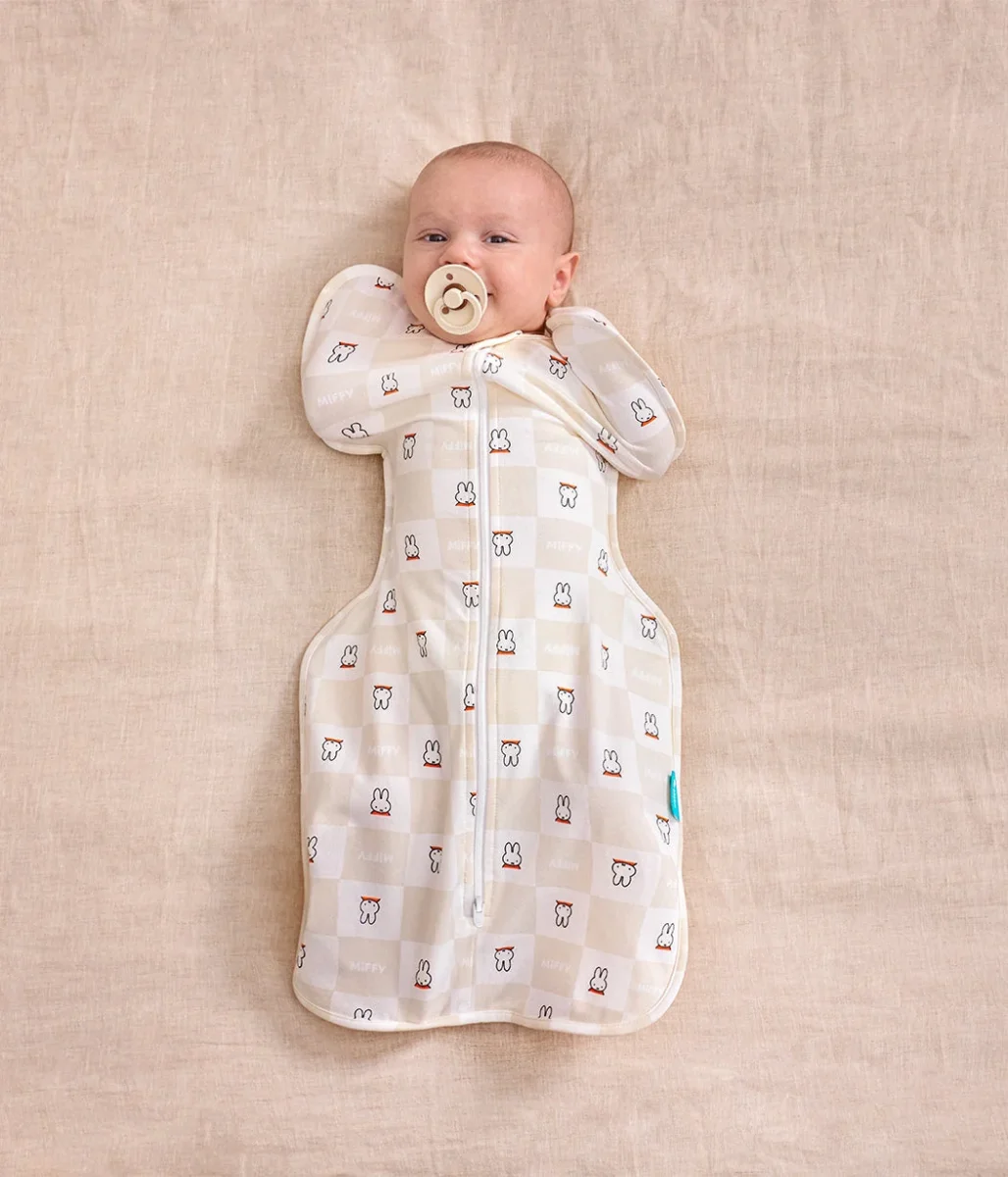 Pack de Inicio Swaddle Up™ Miffy | 1.0 TOG | Birch x2 | Azul Miffy Cuadros - Imagen 3