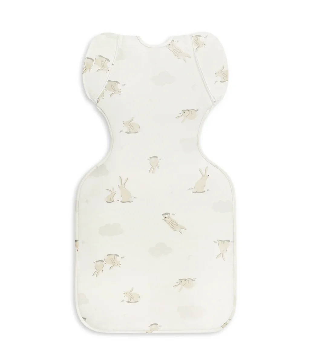 Swaddle Up™ Saco de dormir de transición 1.0 TOG Algodón Bianco Conejitos Nube - Imagen 4