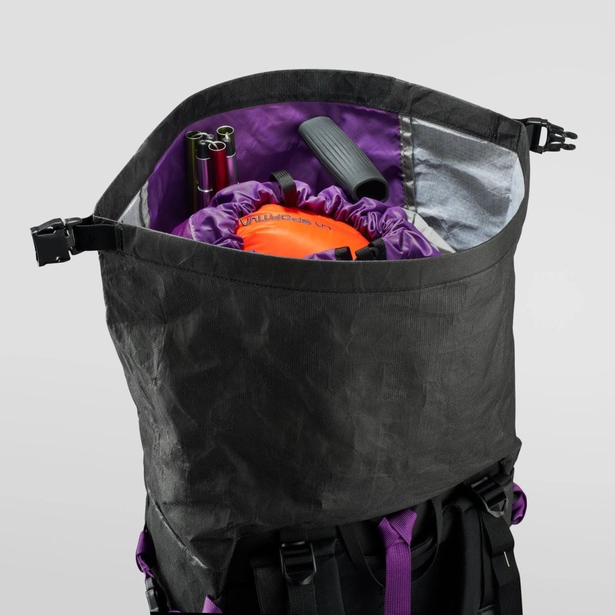 Challenger 28 Backpack - Imagen 6