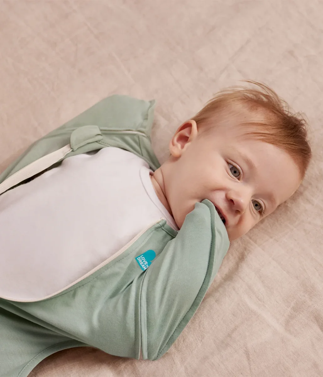Swaddle Up™ Saco de Dormir de Transición 0.2 TOG Algodón Verde - Imagen 6