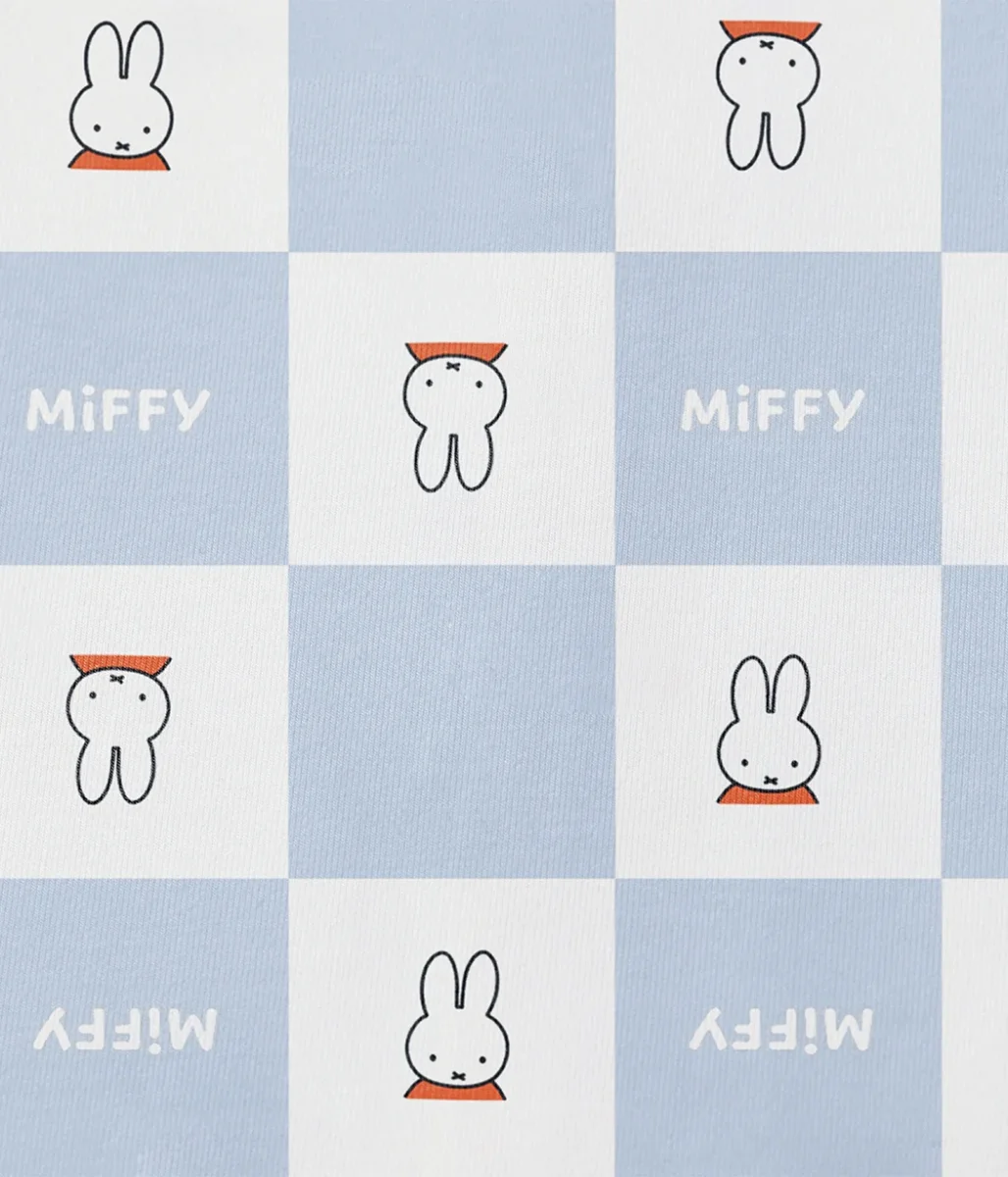Swaddle Up™ Swaddle 1.0 TOG de Algodón Azul Miffy con Estampado de Cuadros - Imagen 5
