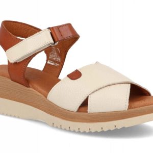 Sandalia de piel para mujer modelo 8000