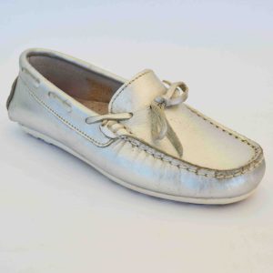 Mocasín plata con lazo