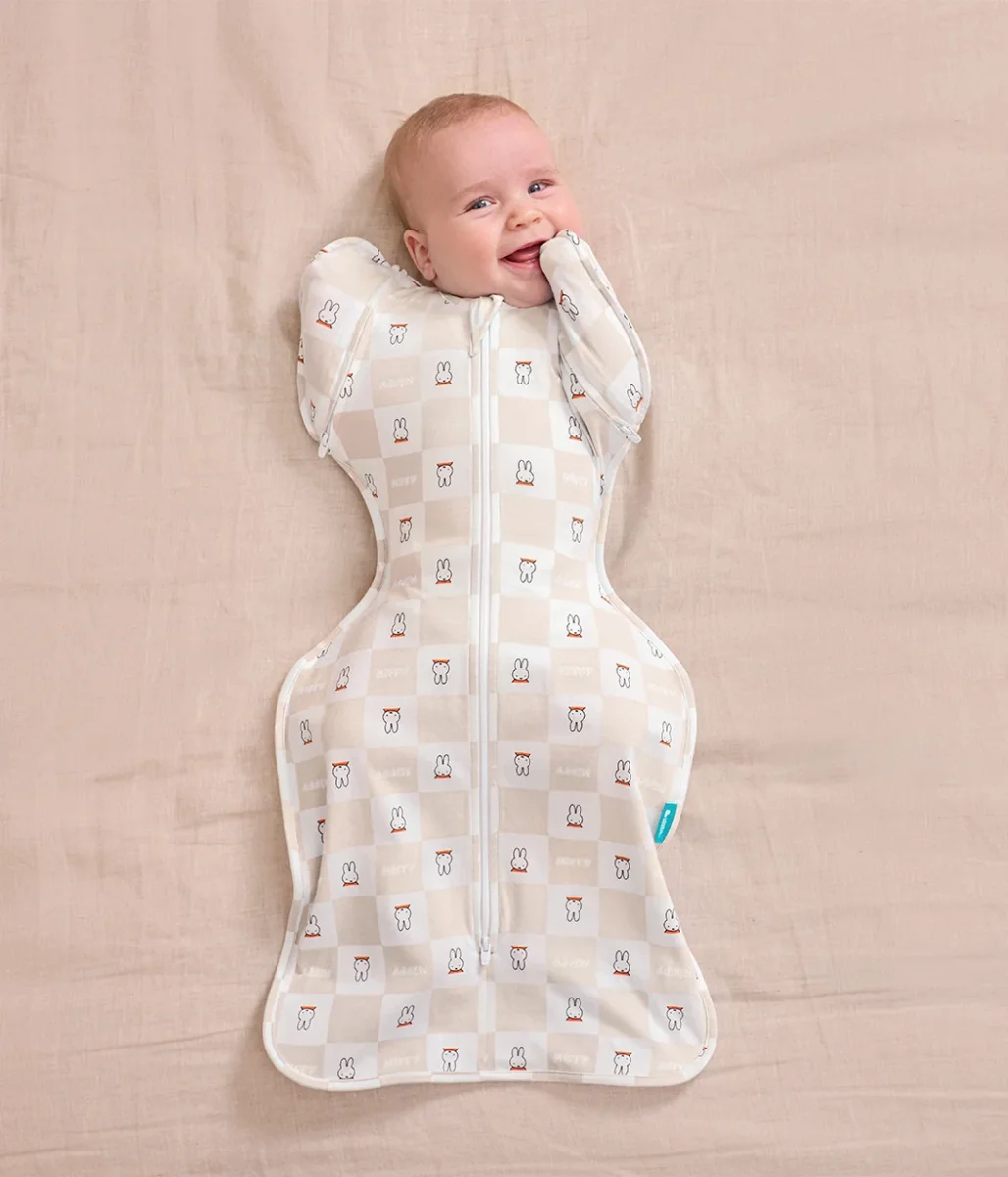 Swaddle Up™ 2-en-1 de Transición 1.0 TOG Algodón Birch Miffy Checker - Imagen 2