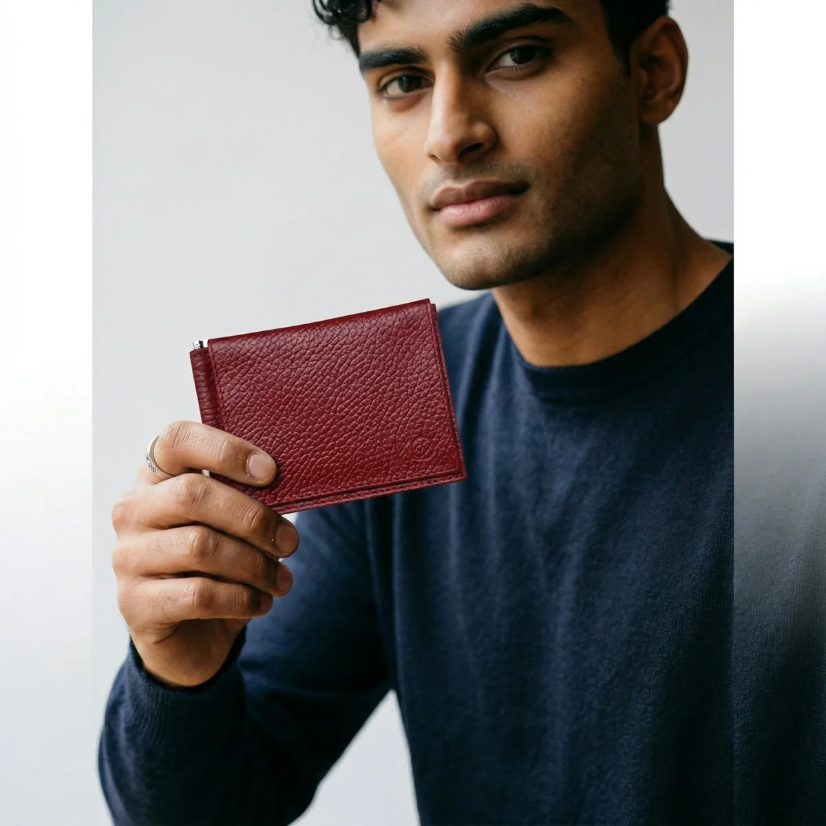 Billetera Pisa Billetes de Cuero Vacuno para Hombre – Clip Metálico Modelo Flipper - Imagen 3