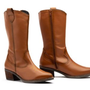 940 Bota para señora Cowboy en piel con tacón y cremallera lateral de color cuero ( hecho en España)