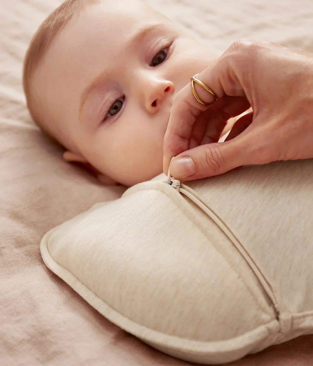 Saco de transición Swaddle Up™ 1.5 TOG Algodón Avena Ramitas - Imagen 8