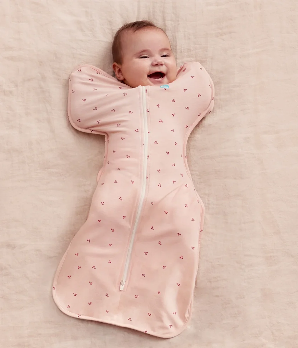 Swaddle Up™ Saco de arrullo 1.0 TOG Viscosa de bambú Rosa suave Cerezas - Imagen 6