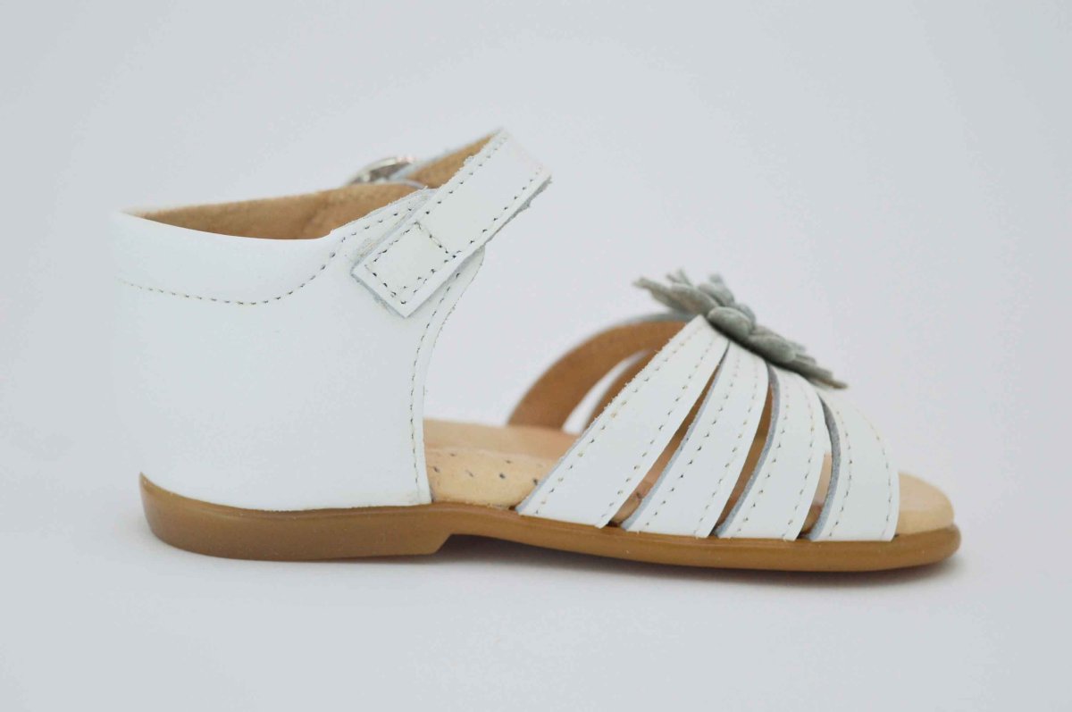 Sandalia flor talón cerrado - Imagen 6