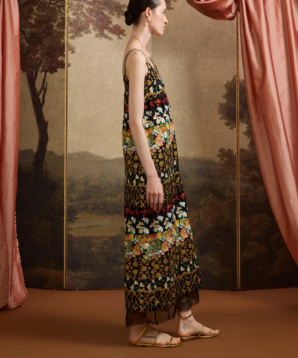 Vestido Negro Bordado - Imagen 4