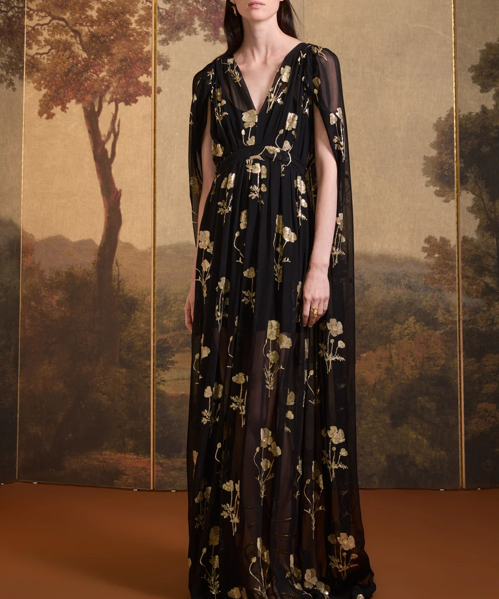 Vestido Capa Bordado Amapolas