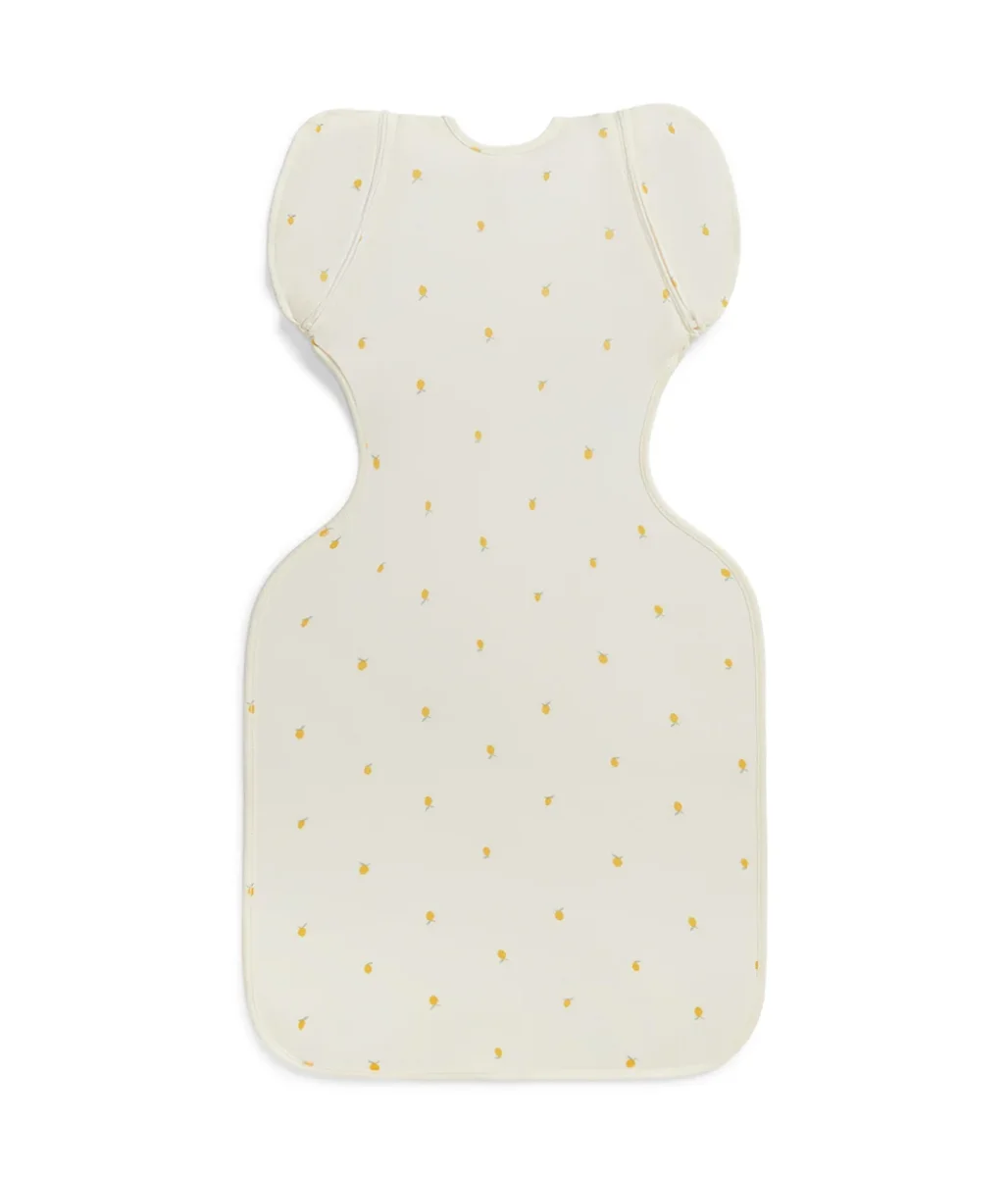 Swaddle Up™ Saco de dormir de transición 1.0 TOG Viscosa de bambú Crema Limones - Imagen 4