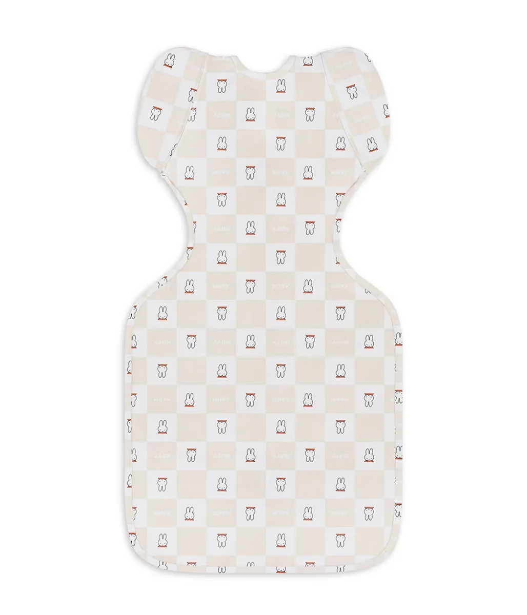 Swaddle Up™ 2-en-1 de Transición 1.0 TOG Algodón Birch Miffy Checker - Imagen 4